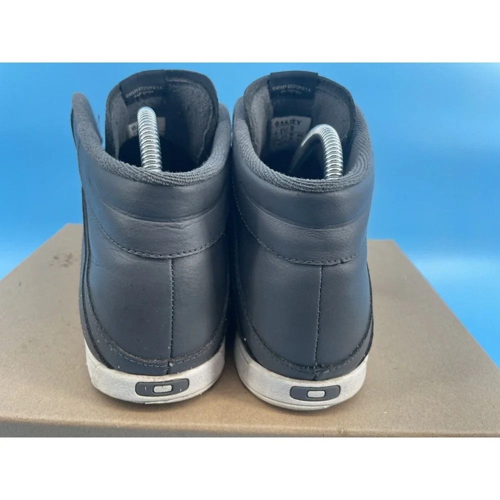 Oakley Southport High Top Sneakers Size 10 Charcoal Gray 13171-201‎ *See Pics
